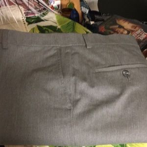 Haggar iron free khaki grey 4 pocket with 3 button